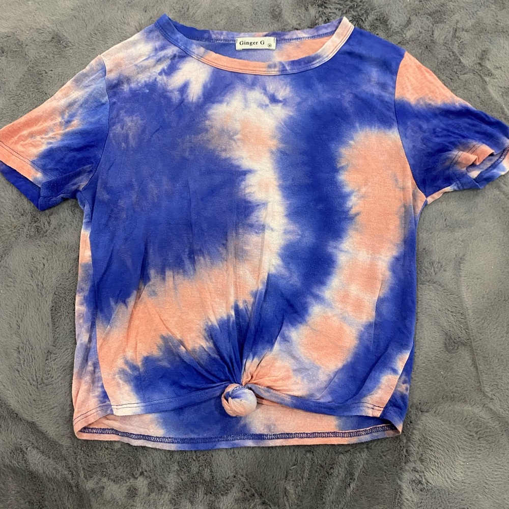 Tye dye shirt, size medium